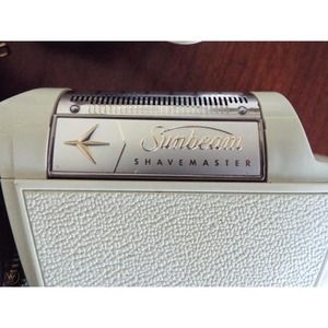 VINTAGE SUNBEAM SHAVEMASTER MODEL NS-6 SHAVER